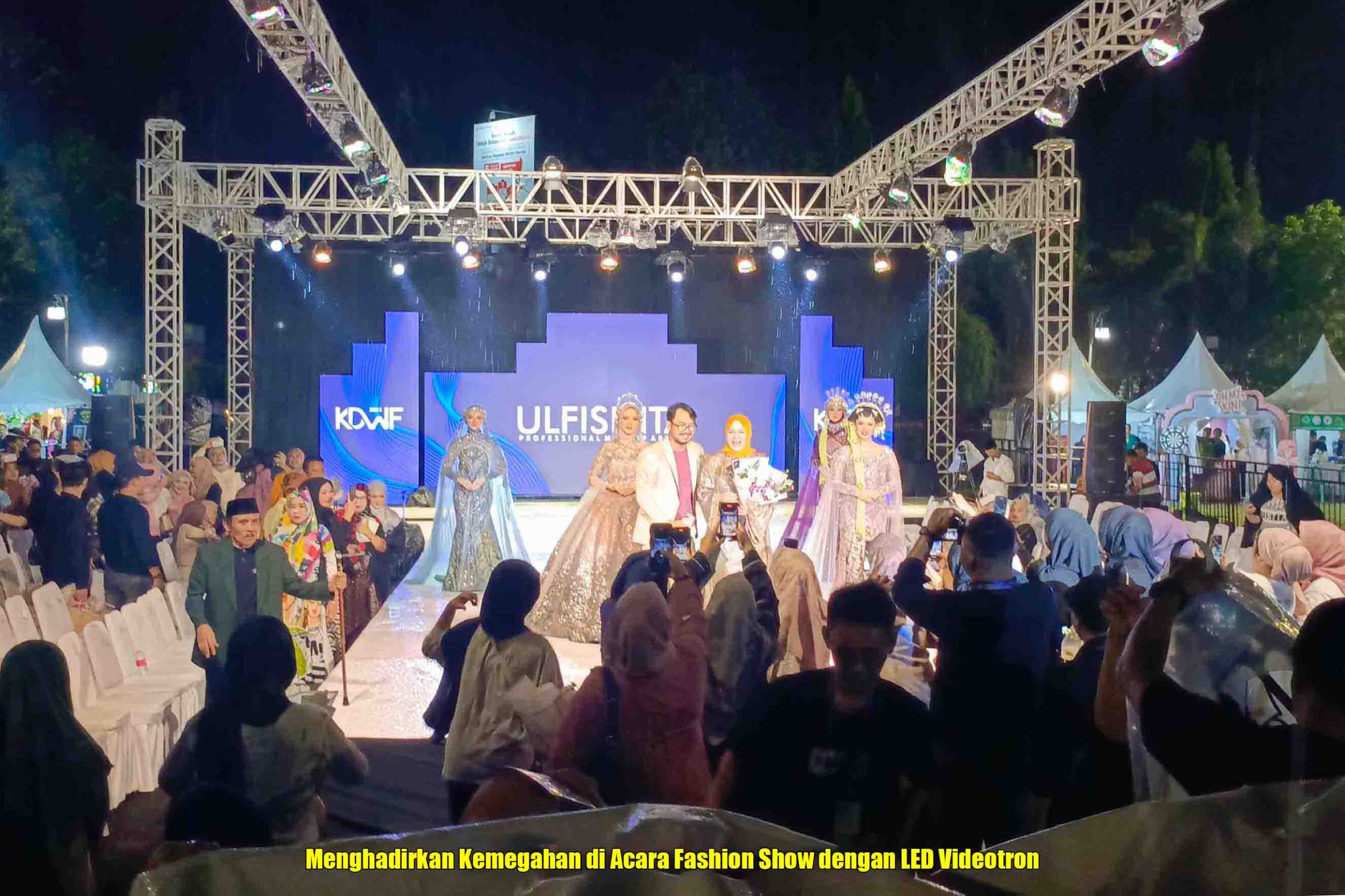 Menghadirkan Kemegahan di Acara Fashion Show dengan LED Videotron